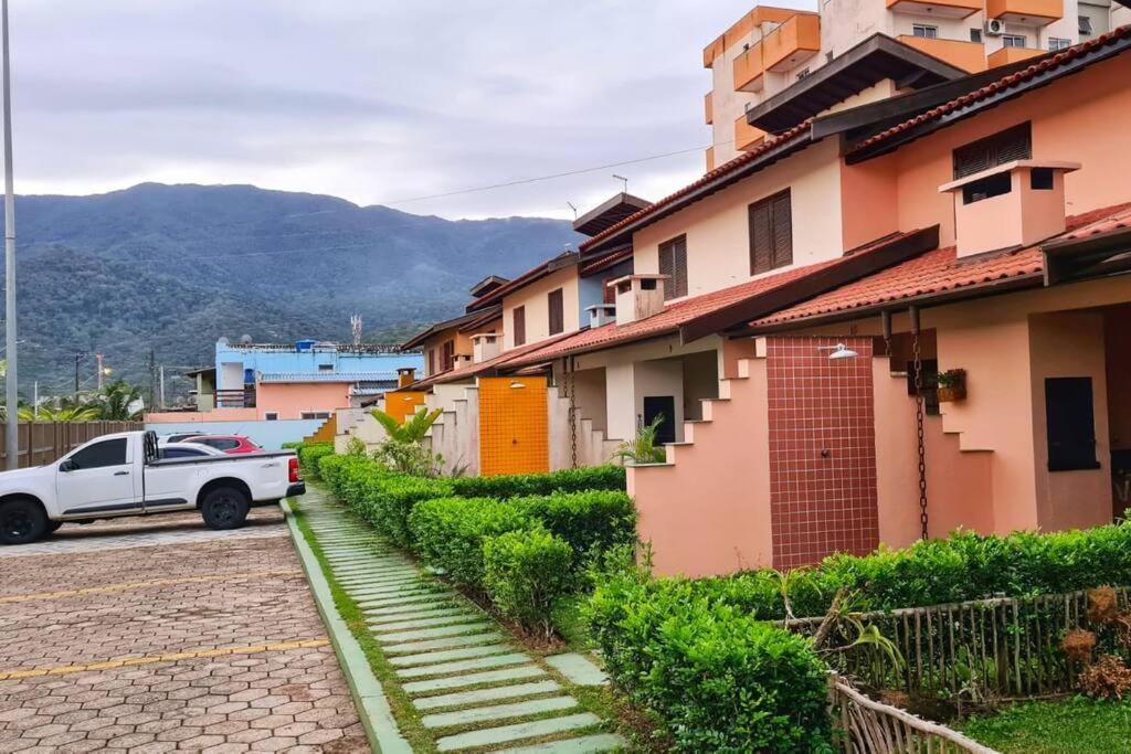 100Mts Da Praia Com Churrasqueira, Piscina E Wi-Fi Карагуататуба Екстер'єр фото