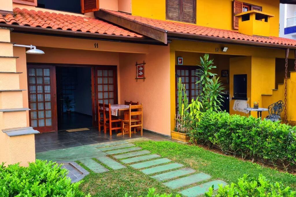 100Mts Da Praia Com Churrasqueira, Piscina E Wi-Fi Карагуататуба Екстер'єр фото