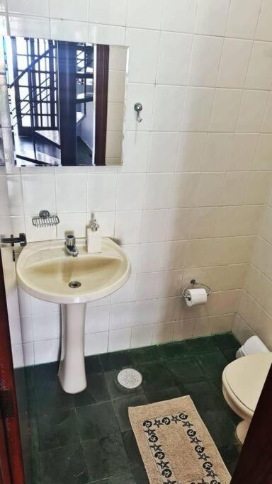 100Mts Da Praia Com Churrasqueira, Piscina E Wi-Fi Карагуататуба Екстер'єр фото